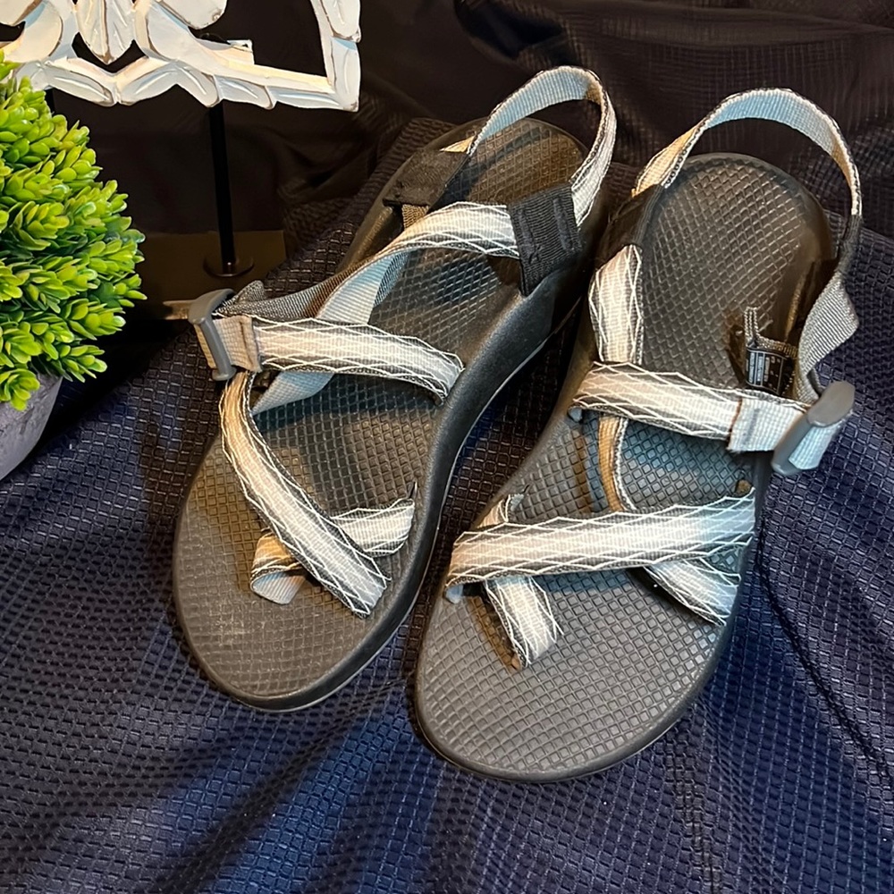 Chaco sandals size women 8